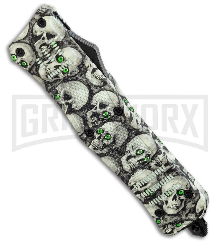 Atomic Defender Large OTF Automatic Knife Ghost White Skull - Two Tone Dagger 2 Atomic Defender Large OTF Automatic Knife Ghost White Skull - Two Tone Dagger - Image 2