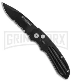 Smith & Wesson Extreme Ops SW50BS Black Automatic Knife - Black Serr